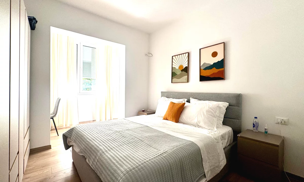 Shtepi me qera Apartament ne Tirane, 2+1, Mobilimi E mobiluar, Pagesa 799  Euro.