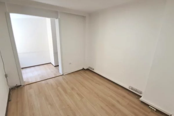 🏡 Jepet ambient per zyre me qira prane Kullave Binjake, Bllok 