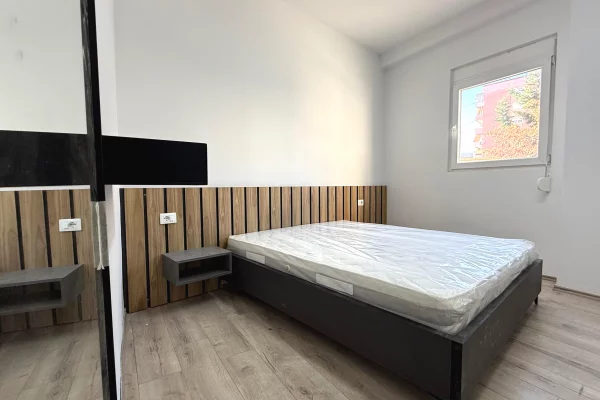 Appartamento in affitto a Tirana 2+1, Arredato