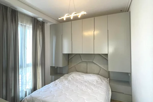 Shtepi ne shitje Apartament ne Tirane, 1+1, Mobilimi E mobiluar, Pagesa 155,000  Euro.