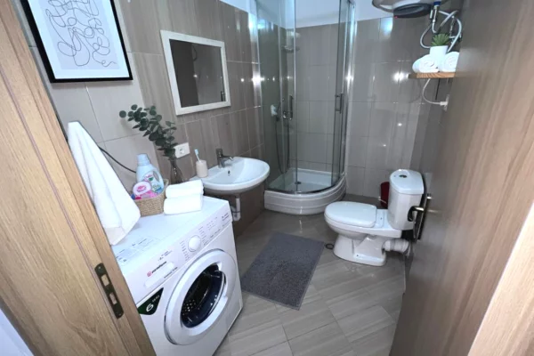 Appartamento in vendita a Durazzo 1+1, Arredato