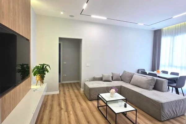 Shtepi me qera Apartament ne Tirane, 1+1, Mobilimi E mobiluar, Pagesa 1,150  Euro.