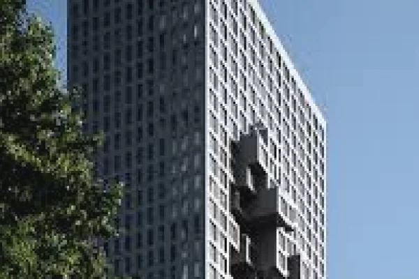 Shtepi ne shitje Apartament ne Tirane, 2+1, Mobilimi Bosh, pa mobiluar, Pagesa 668,000  Euro.