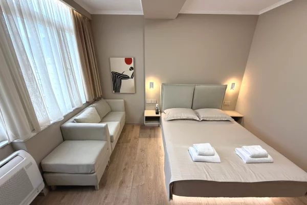 Appartamento in vendita a Tirana Garsoniere, Arredato