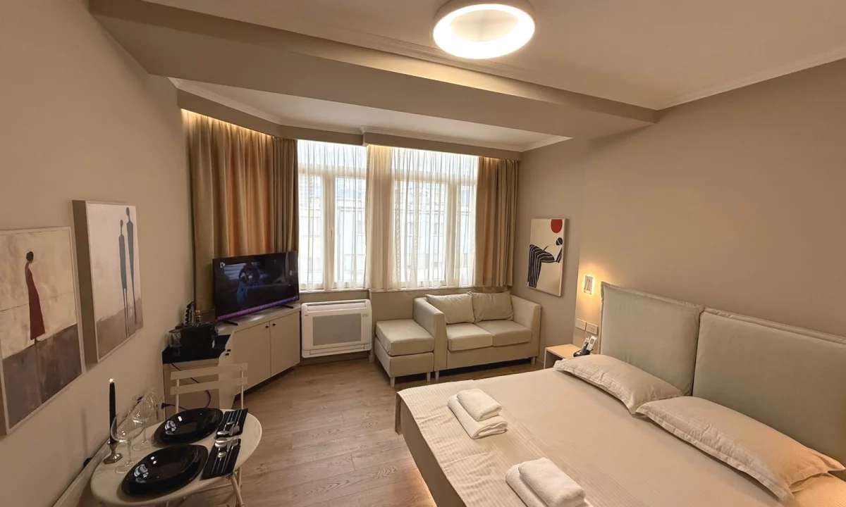 Appartamento in vendita a Tirana Garsoniere, Arredato