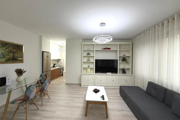 APARTAMENT 1+1 ME QIRA - RRUGA E KOSOVARËVE✨