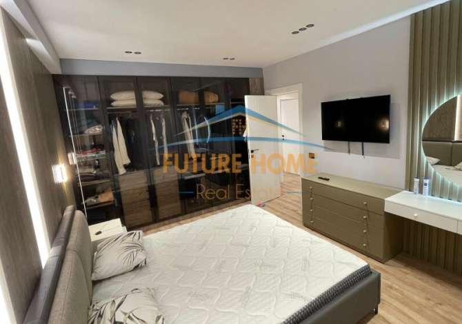 Shtepi ne shitje Apartament ne Tirane, 2+1, Mobilimi E mobiluar, Pagesa 265,000  Euro.