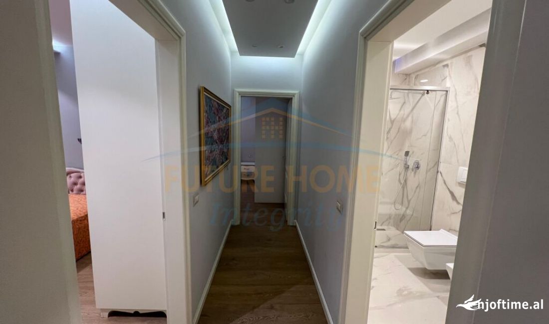 Shtepi ne shitje Apartament ne Tirane, 2+1, Mobilimi E mobiluar, Pagesa 250,000  Euro.