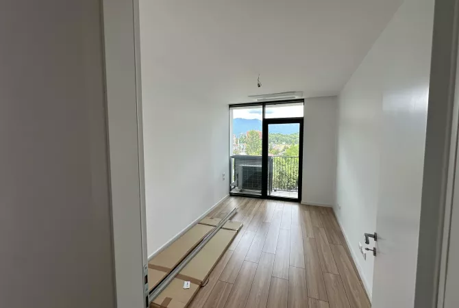 Qera,Apartament 2+1+ post parkimi per zyre ,Rezidenca Lake View,Liqeni Artificial.