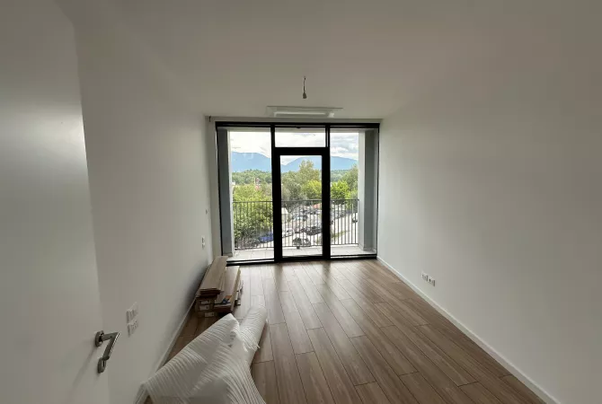 Qera,Apartament 2+1+ post parkimi per zyre ,Rezidenca Lake View,Liqeni Artificial.