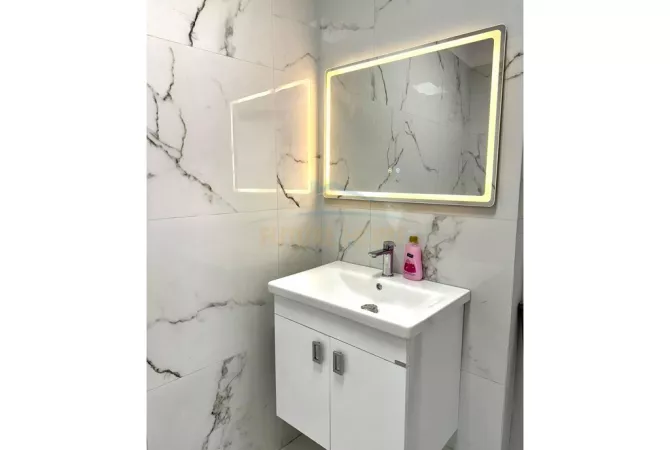 Business Property for Rent 1+1 in Tirana - 600 Euro