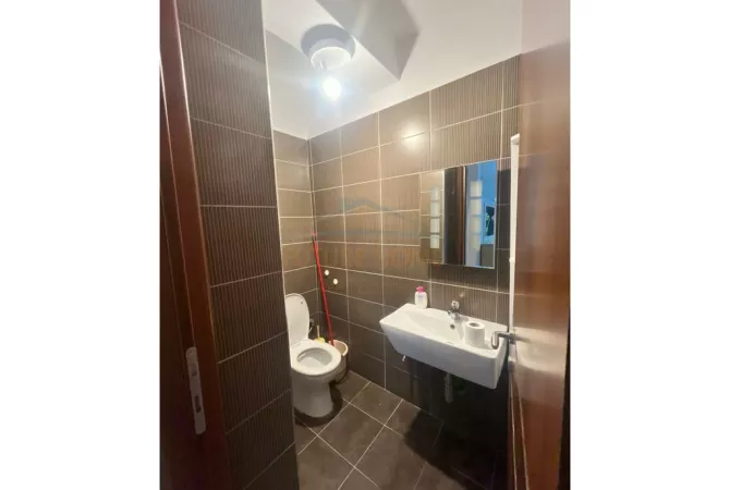 Appartamento in affitto a Tirana 1+1, Arredato