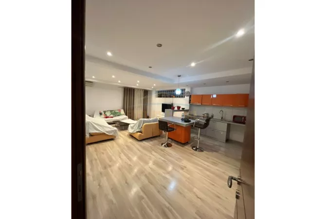 Apartament 1+1 Per Qera, Rruga e Bogdaneve, Tiranë