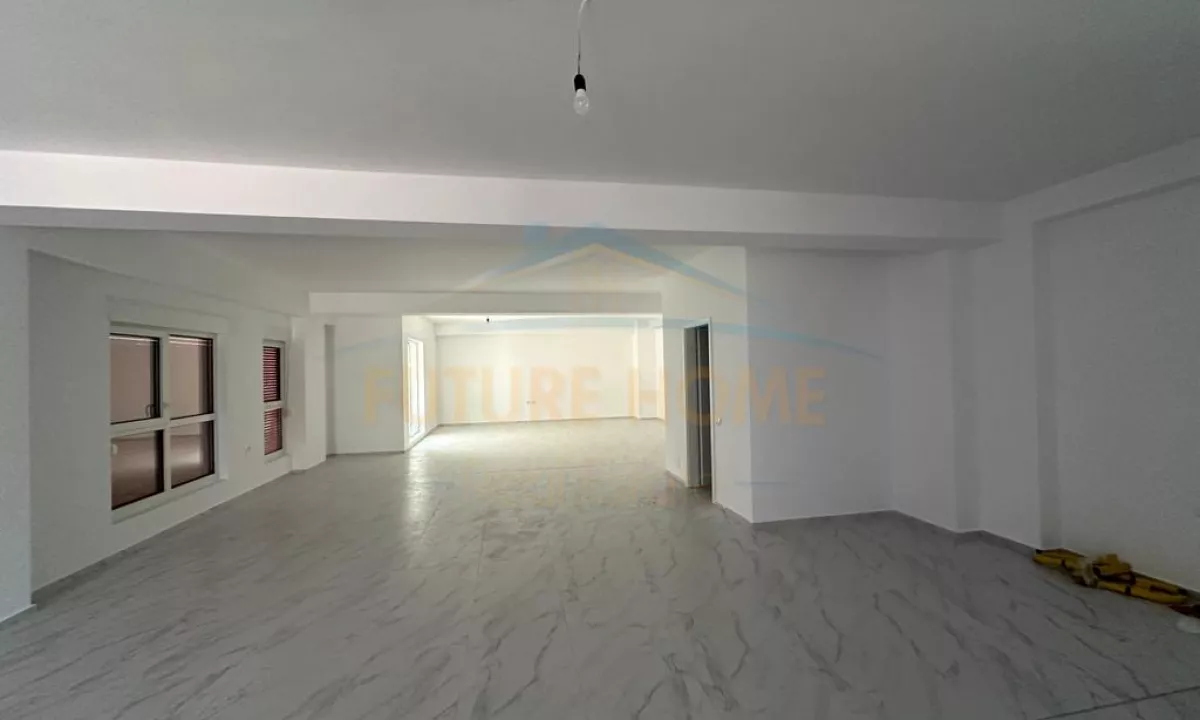 Ambient Biznesi PER QERA, Kompleksi Kaimi, Ali Demi.