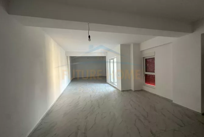 Ambient Biznesi PER QERA, Kompleksi Kaimi, Ali Demi.