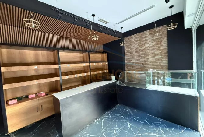 Business Property in Sale 1+1 in Tirana - 150,000 Euro