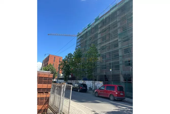 Shtepi ne shitje Apartament ne Tirane, 2+1, Mobilimi Bosh, pa mobiluar, Pagesa 111,150  Euro.