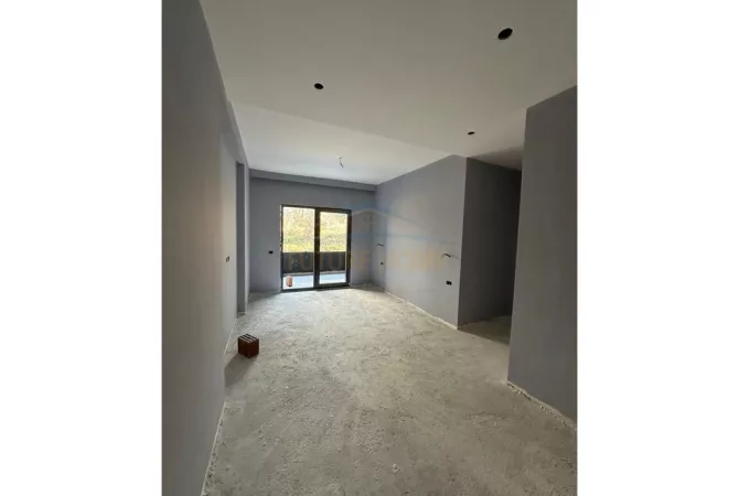 Shtepi ne shitje 2+1 ne Tirane - 286,000 Euro