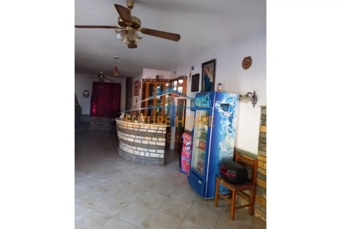 Lokal PER SHITJE, Rruga 5 Shtator ,Corovode