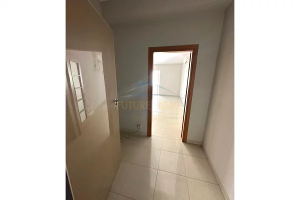 Apartament, Ambjent Biznesi me qera, Rruga e Bogdaneve, Tirane