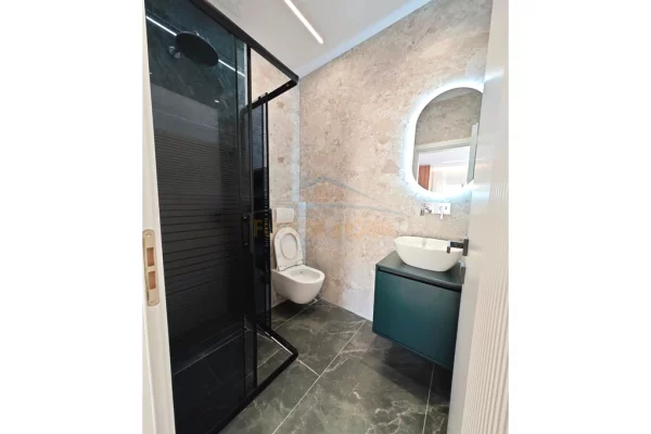 Shtepi ne shitje Apartament ne Durres, 2+1, Mobilimi E mobiluar, Pagesa 500,000  Euro.