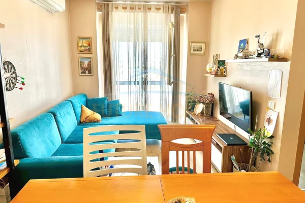 Apartament 2+1 per shitje, Kompleksi Magnet, Rruga Ndre Mjeda, Tirane