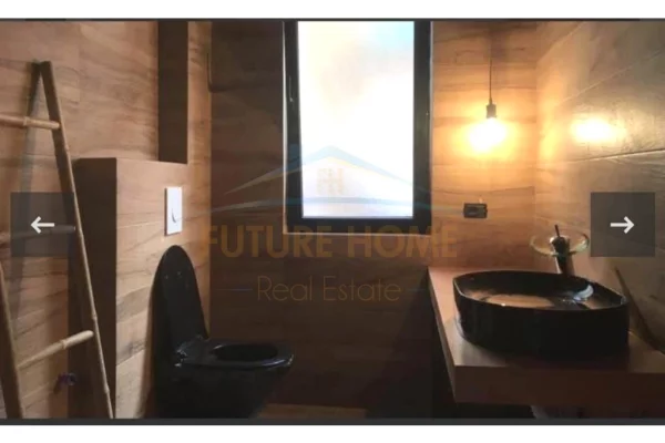 Ambient Biznesi per qera , Rruga 