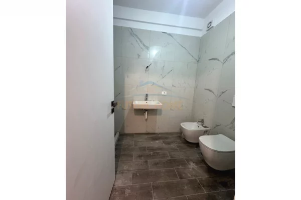 Shtepi ne shitje 2+1 ne Tirane - 200,000 Euro