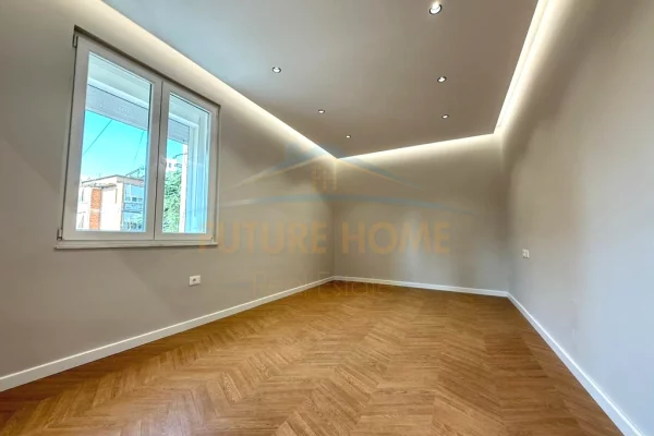 Shtepi ne shitje Apartament ne Tirane, 2+1, Mobilimi Bosh, pa mobiluar, Pagesa 255,000  Euro.