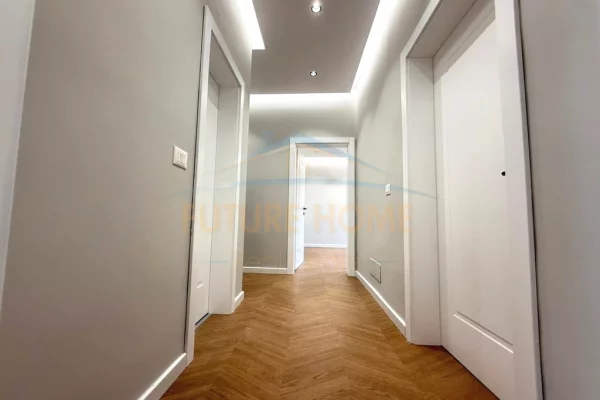 Shtepi ne shitje Apartament ne Tirane, 2+1, Mobilimi Bosh, pa mobiluar, Pagesa 255,000  Euro.