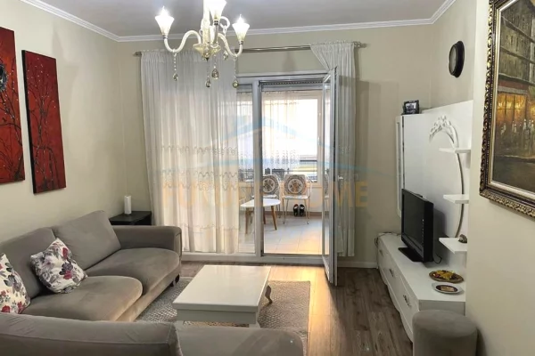 Shtepi ne shitje 2+1 ne Tirane - 165,000 Euro