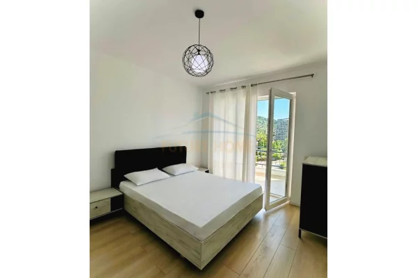 Shtepi me qera Apartament ne Tirane, 1+1, Mobilimi E mobiluar, Pagesa 900  Euro.