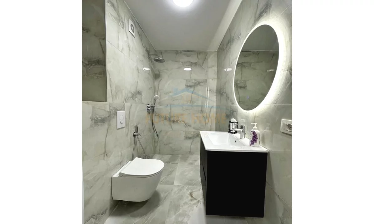 Shtepi me qera Apartament ne Tirane, 1+1, Mobilimi E mobiluar, Pagesa 900  Euro.