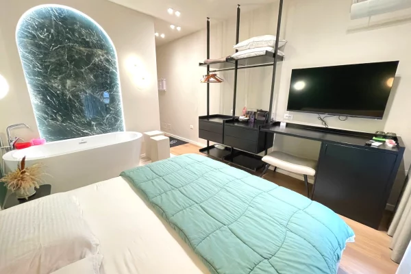 Appartamento in vendita a Tirana Garsoniere, Arredato