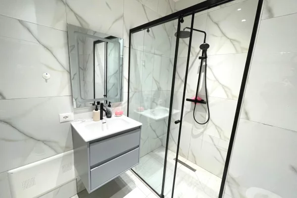 Appartamento in vendita a Tirana Garsoniere, Arredato