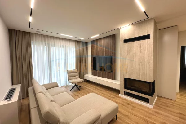 House for Rent 2+1 in Tirana - 2,100 Euro