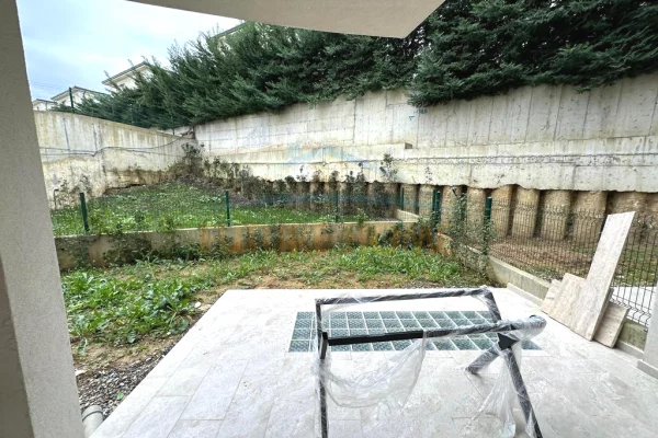 Shtepi me qera Apartament ne Tirane, 2+1, Mobilimi E mobiluar, Pagesa 2,200  Euro.