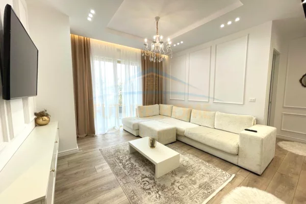 House for Rent 2+1 in Tirana - 2,100 Euro