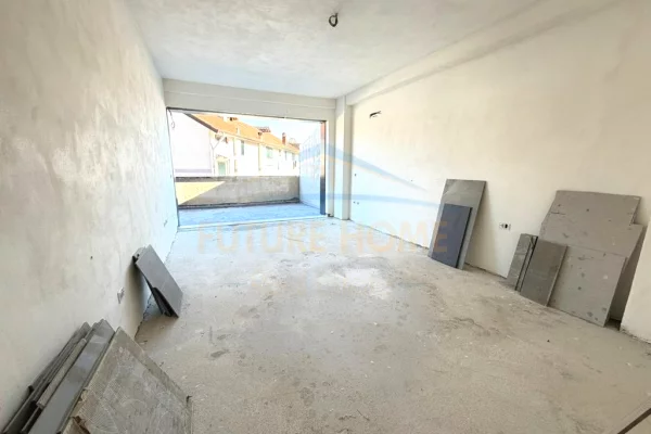 Appartamento in vendita a Tirana Garsoniere, Vuoto