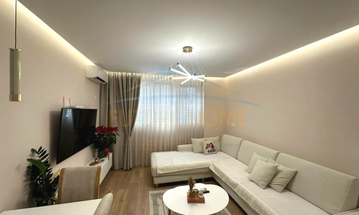 Shtepi ne shitje Apartament ne Tirane, 1+1, Mobilimi E mobiluar, Pagesa 110,000  Euro.