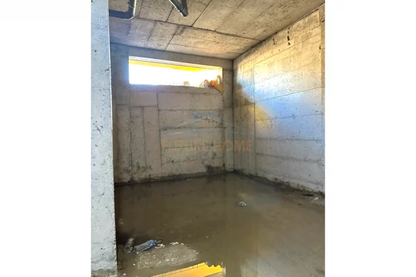 Shtepi ne shitje Apartament ne Tirane, 1+1, Mobilimi E mobiluar, Pagesa 110,000  Euro.