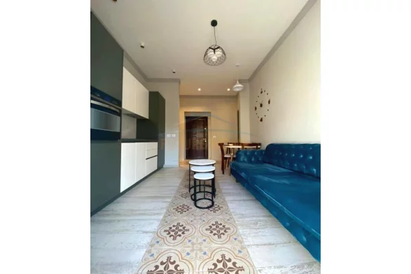 Appartamento in affitto a Tirana 2+1, Arredato