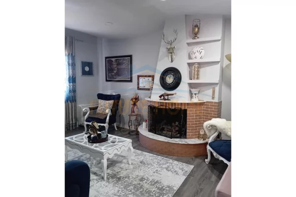 Casa in affitto 2+1 a Tirana - 1,000 Euro