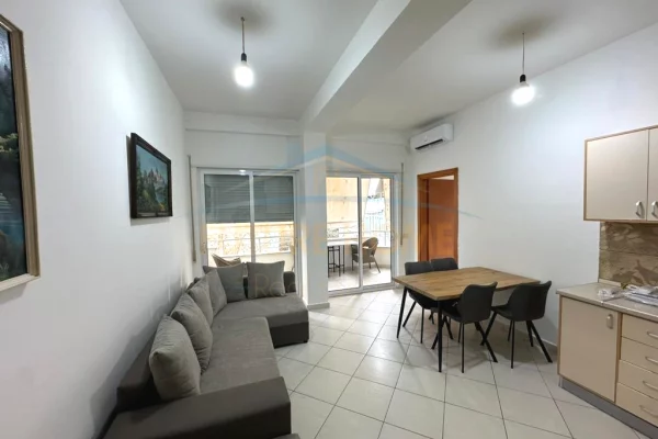 House for Rent 2+1 in Tirana - 750 Euro