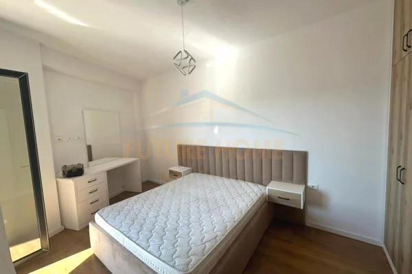 Shtepi me qera Apartament ne Tirane, 1+1, Mobilimi E mobiluar, Pagesa 550  Euro.