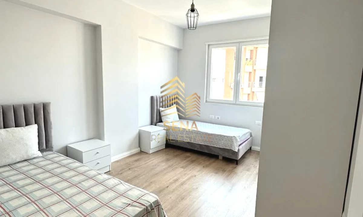 Shtepi ne shitje Apartament ne Tirane, 2+1, Mobilimi E mobiluar, Pagesa 210,000  Euro.