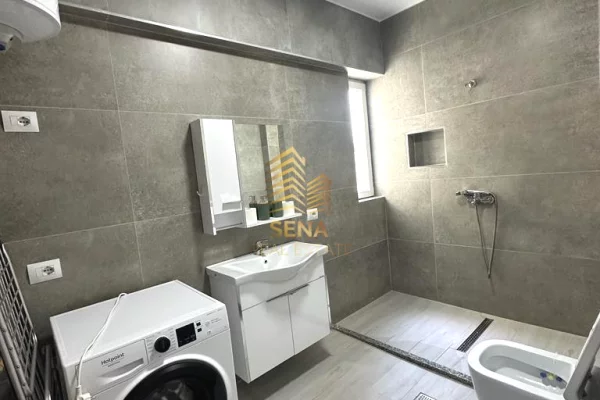 Shtepi ne shitje Apartament ne Tirane, 2+1, Mobilimi E mobiluar, Pagesa 210,000  Euro.