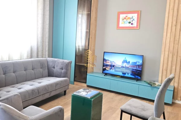 Shtepi me qera Apartament ne Tirane, 1+1, Mobilimi E mobiluar, Pagesa 60,000  Leke.