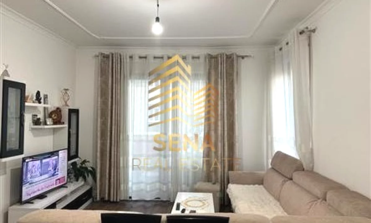Shtepi ne shitje Apartament ne Tirane, 2+1, Mobilimi E mobiluar, Pagesa 189,000  Euro.