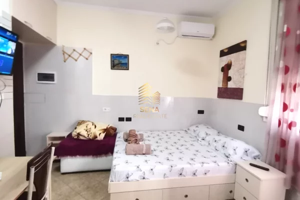 Qira, Garsoniere, 5 Maji, 400 Euro/muaj